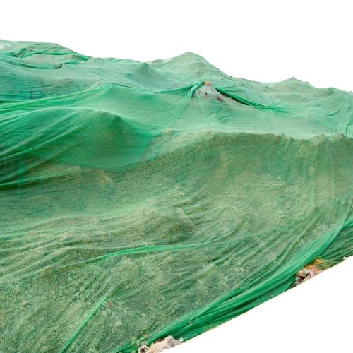 निर्माण स्थल मा धुलो रोकथाम नेट को कार्य